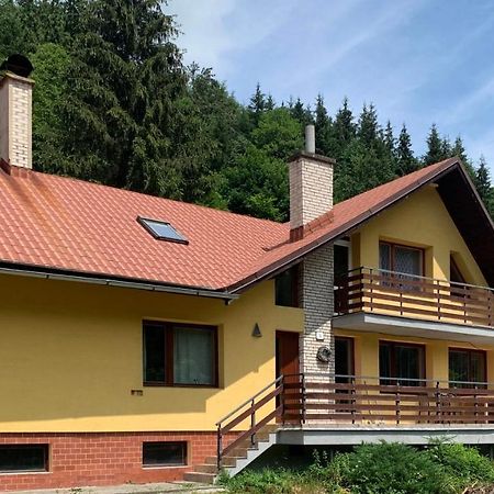 Bystravilla Екстериор снимка